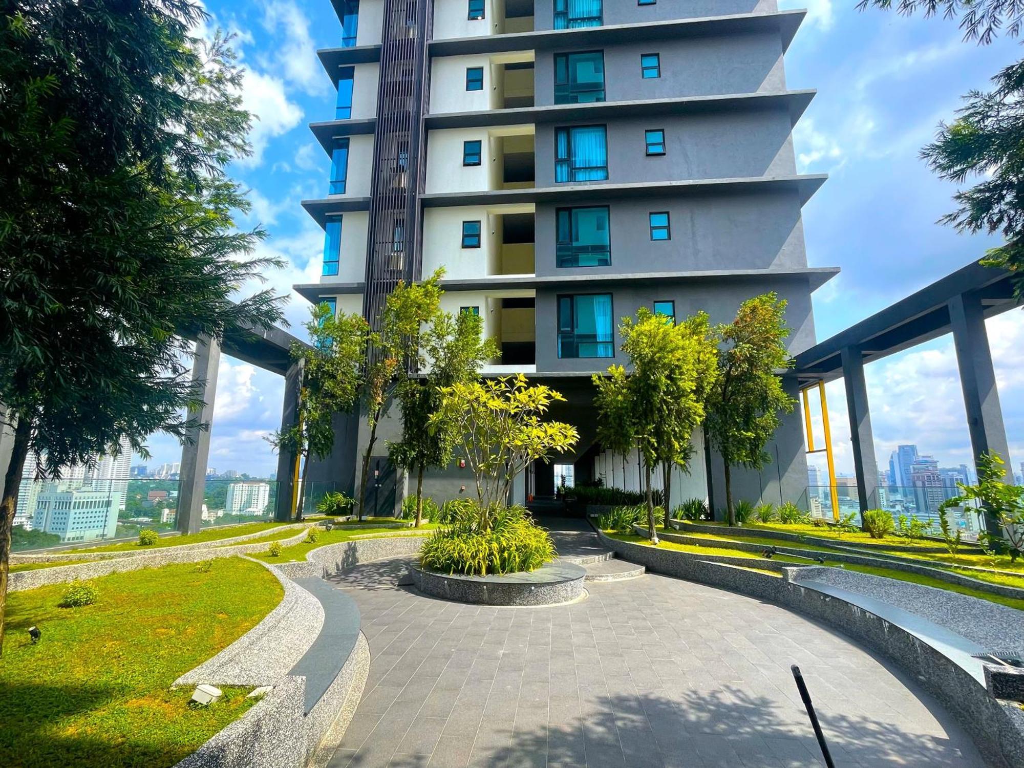 Astra At Opus Residences Kuala Lumpur Exterior photo